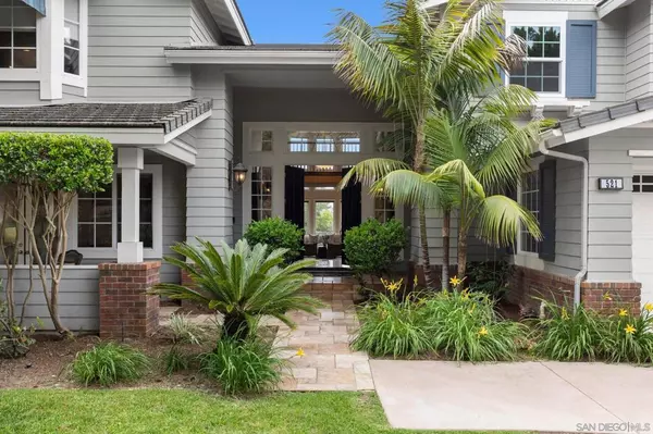 Encinitas, CA 92024,521 Latigo Row