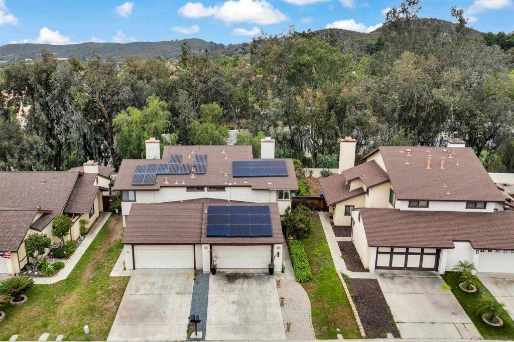 El Cajon, CA 92019,2156 Greencrest Dr