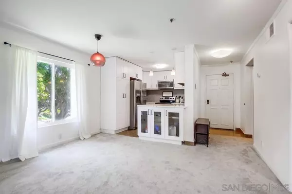San Diego, CA 92110,5645 Friars Rd #363