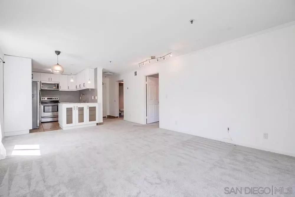 San Diego, CA 92110,5645 Friars Rd #363