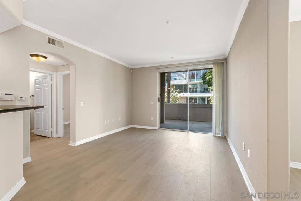 La Jolla, CA 92037,9253 Regents Rd #A111