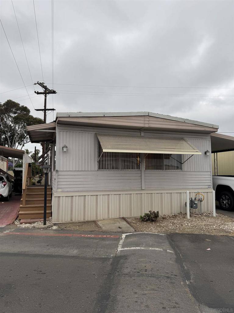 36 Via Veneto #12, Chula Vista, CA 91910