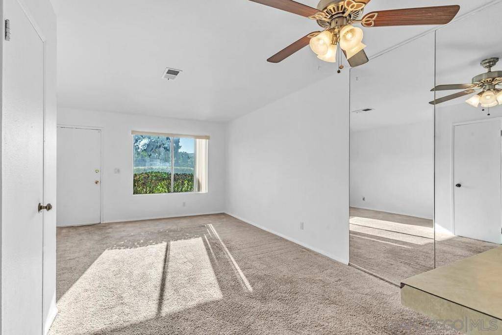 Santee, CA 92071,10258 Carefree Dr