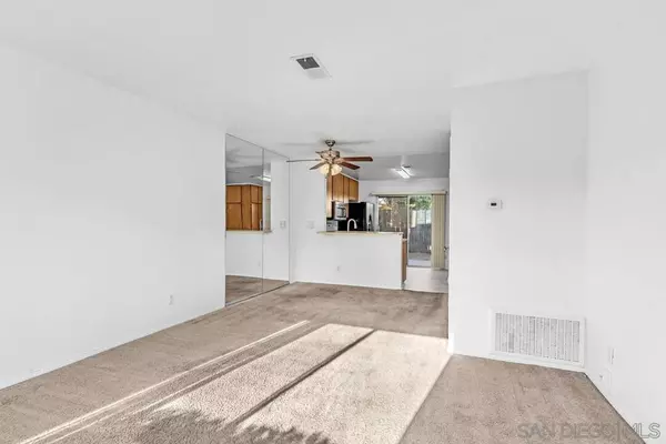 Santee, CA 92071,10258 Carefree Dr