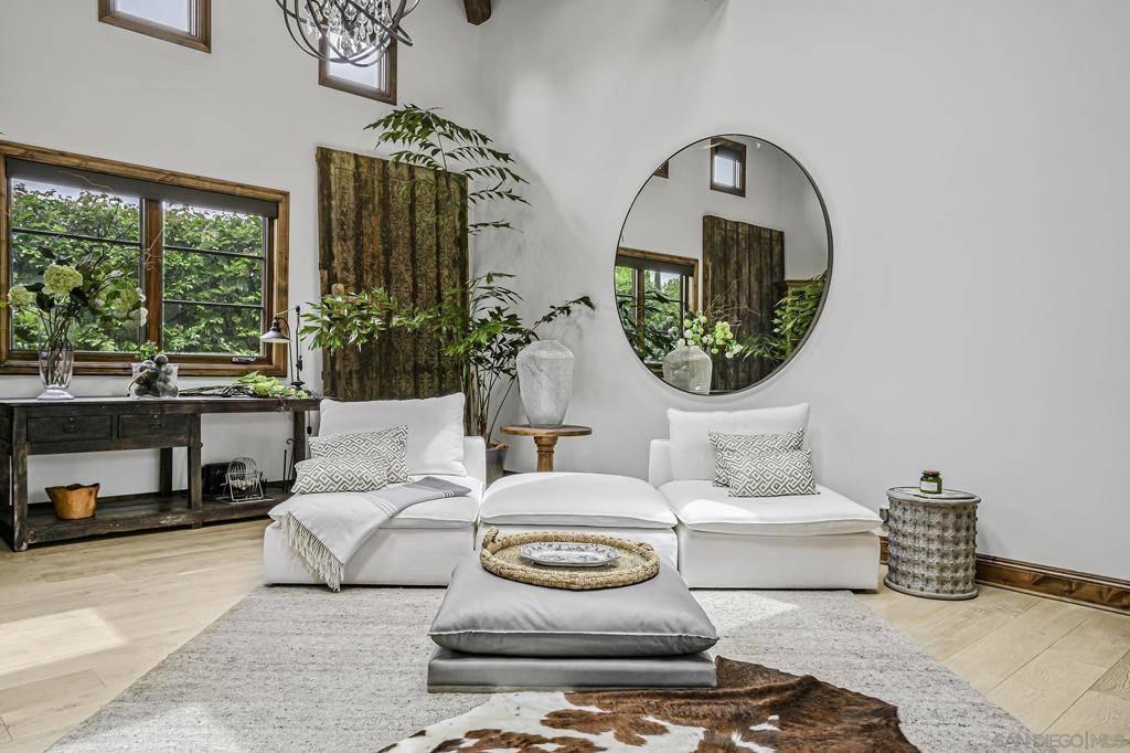 Rancho Santa Fe, CA 92067,15823 The River Trail