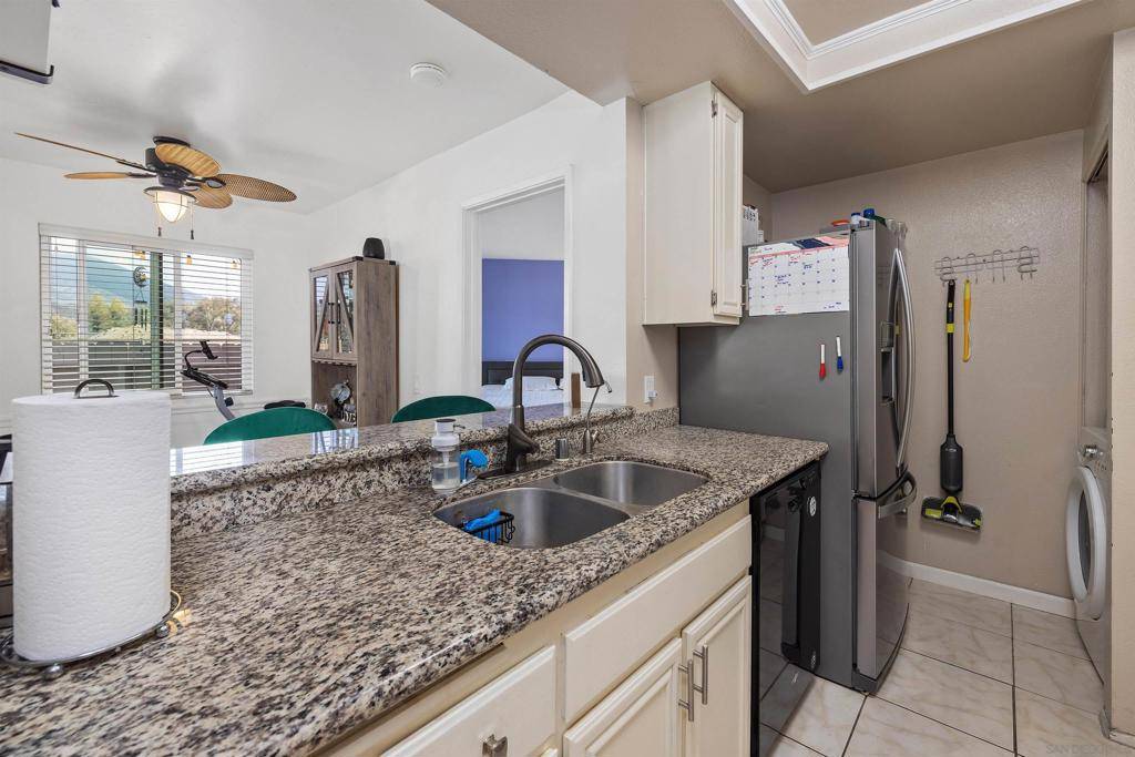 Spring Valley, CA 91978,2914 Elm Tree Ct