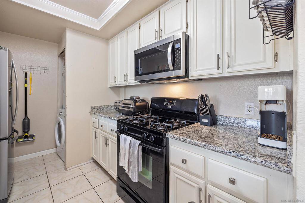 Spring Valley, CA 91978,2914 Elm Tree Ct