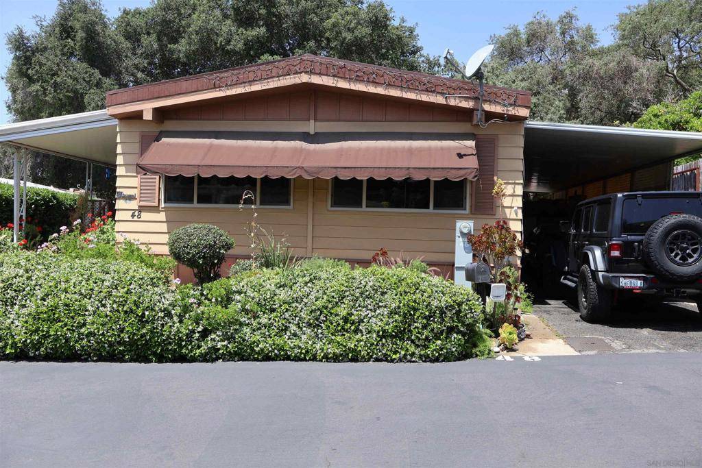 Fallbrook, CA 92028,4747 Oak Crest #48