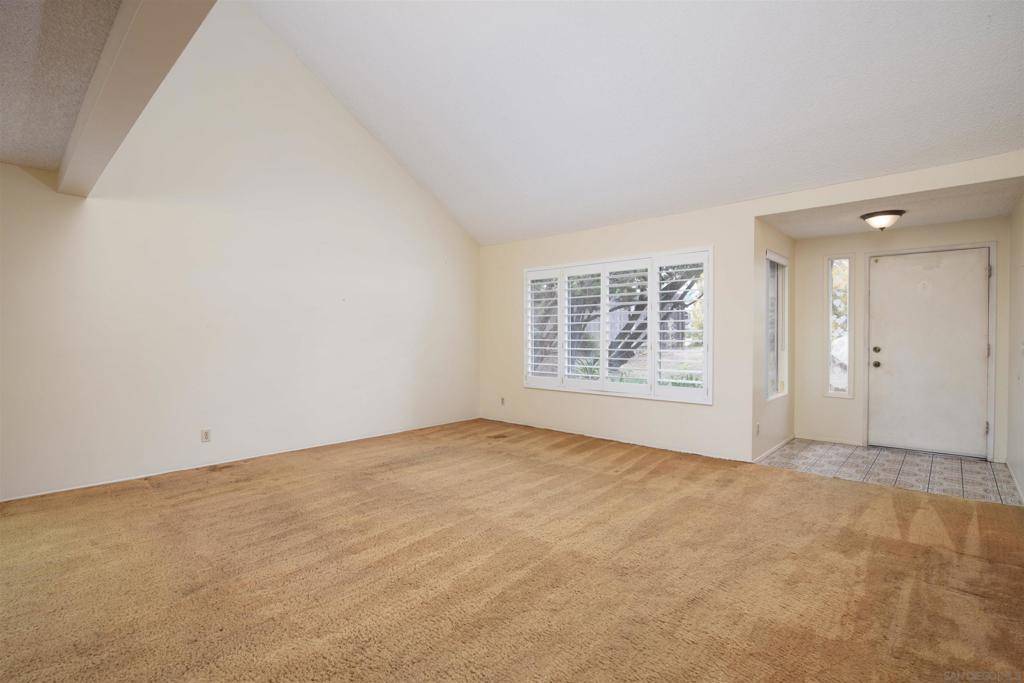 Escondido, CA 92026,1708 Harold Rd