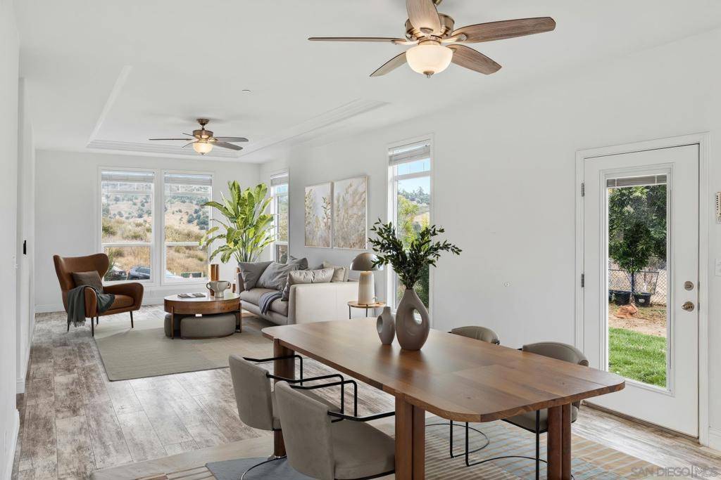 Valley Center, CA 92082,11776 Park Lilac Ln