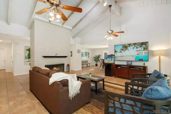 Pauma Valley, CA 92061,15406 Happy Holw