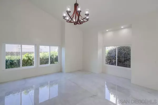 El Cajon, CA 92019,1510 Granite Hills Dr #Unit E