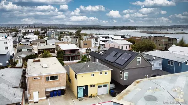 San Diego, CA 92109,817 819 San Luis Rey Pl