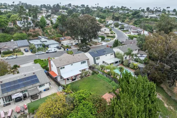 San Diego, CA 92122,5835 Cozzens Street