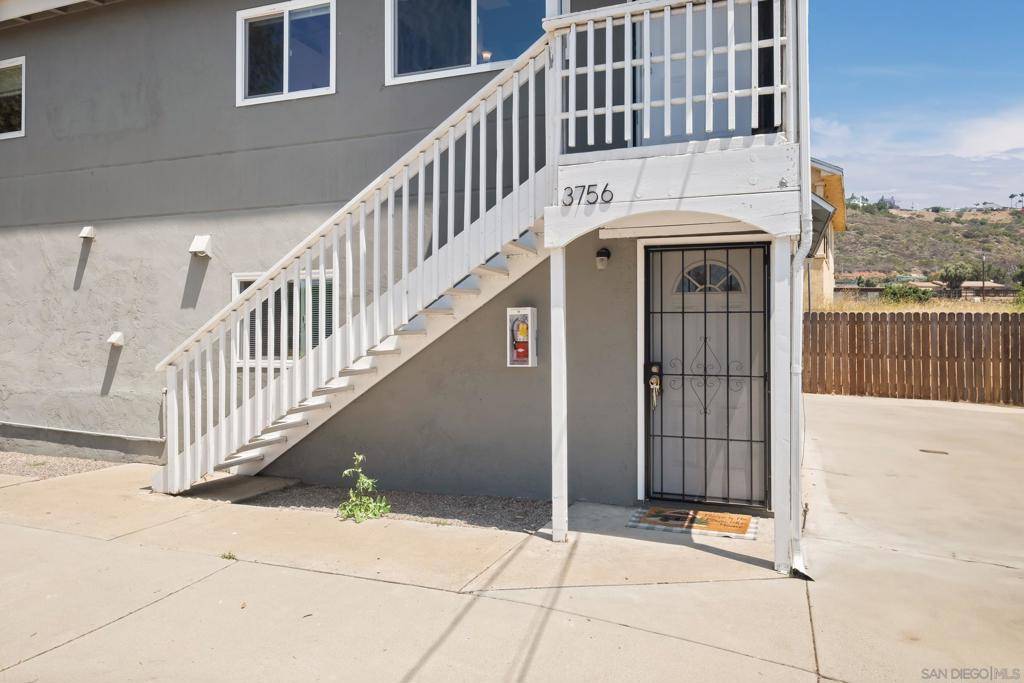 La Mesa, CA 91941,3754 56 Riviera Dr