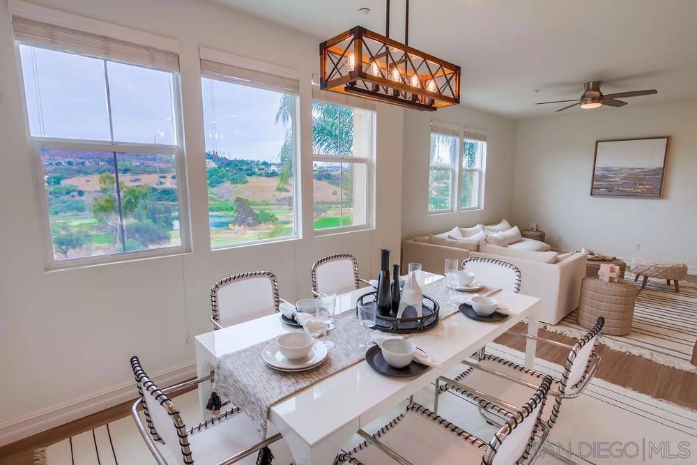 Carlsbad, CA 92009,6938 Feldspar Place