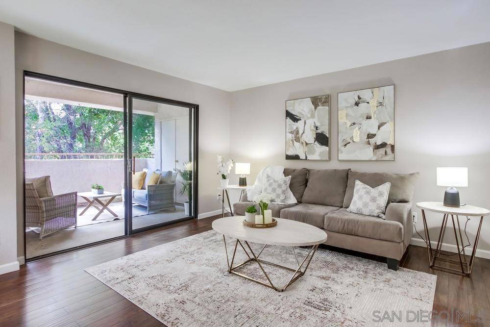 13104 Wimberly Sq #61, San Diego, CA 92128