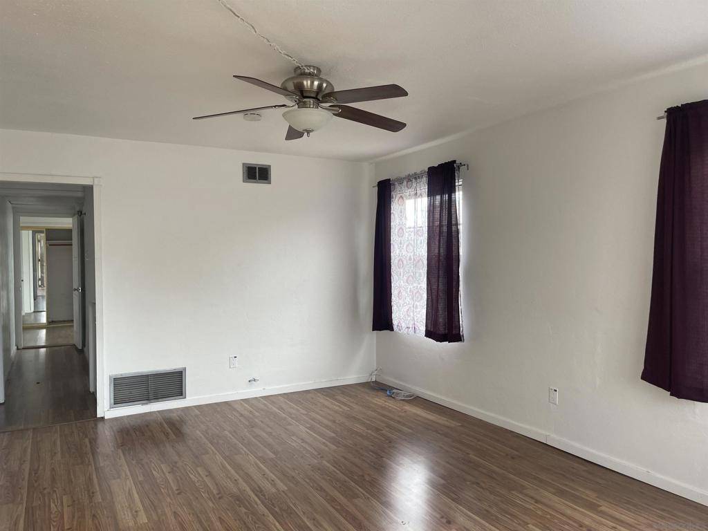 San Diego, CA 92115,6034 Dwight St