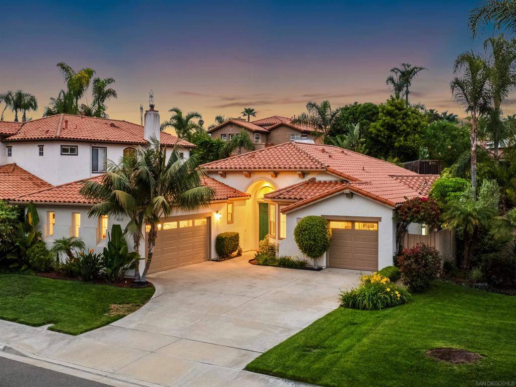 Carlsbad, CA 92011,6660 Curlew Ter