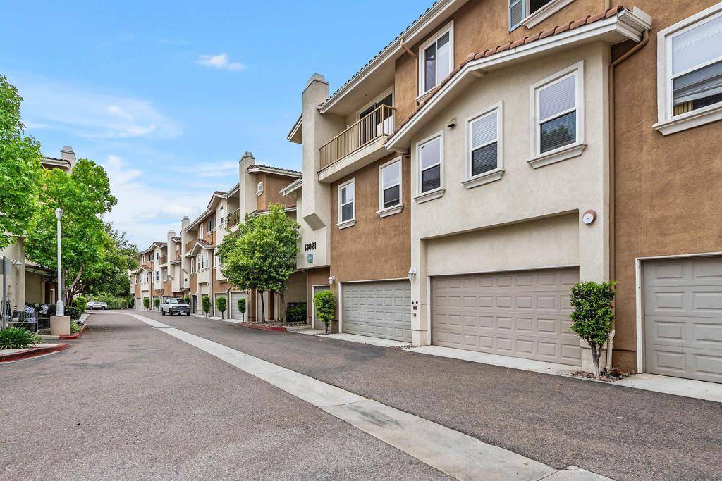San Diego, CA 92128,13021 Evening Creek Dr S #21