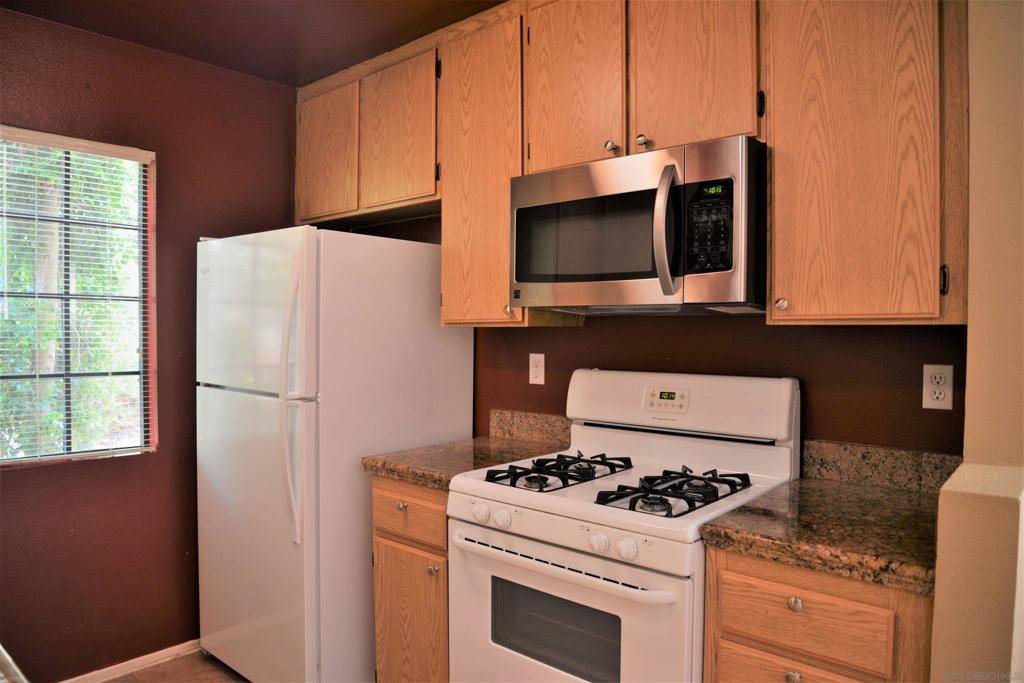 San Diego, CA 92129,10331 Azuaga St #227