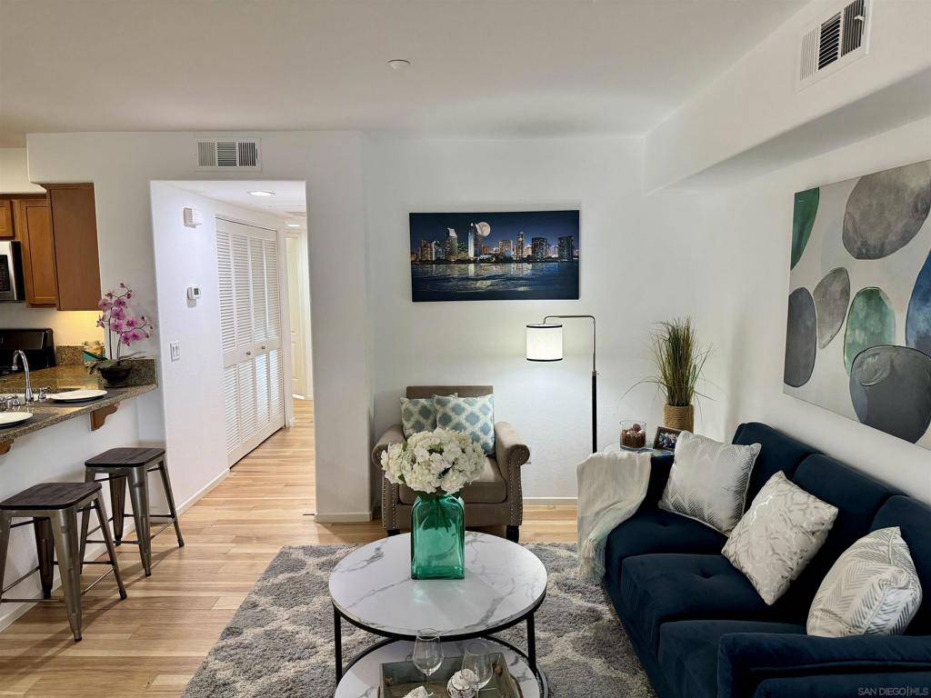 San Diego, CA 92110,3132 Cabrillo Bay Ln