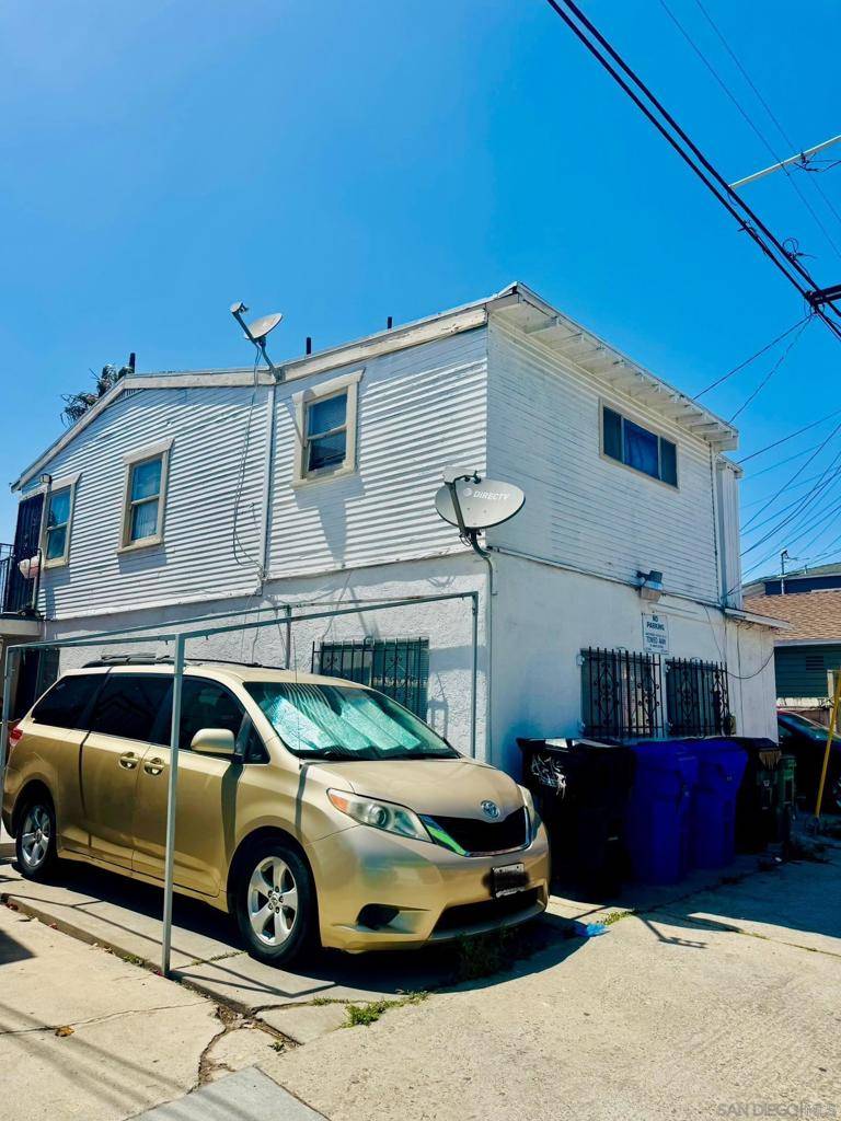San Diego, CA 92105,Address not disclosed