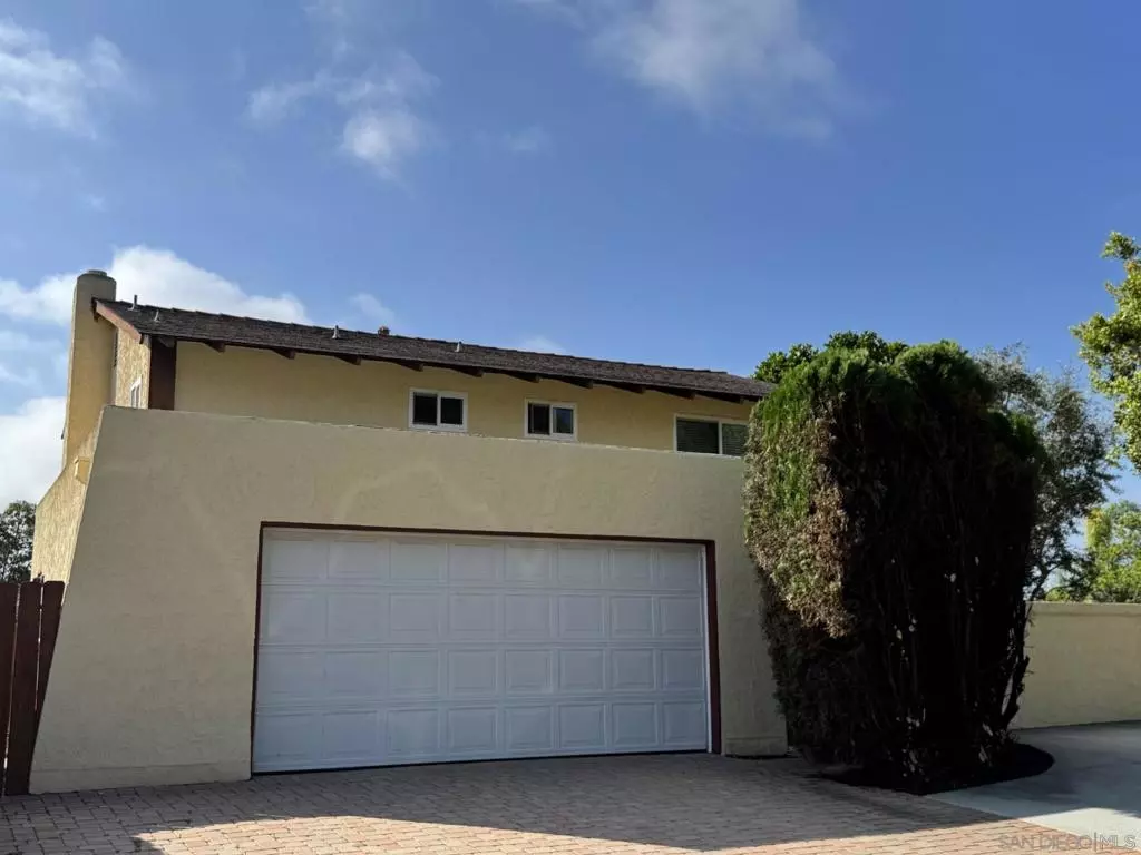 San Diego, CA 92122,3582 Governor Dr.