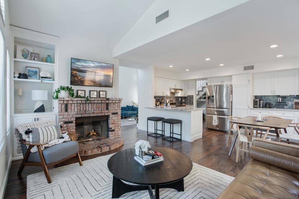 Oceanside, CA 92056,1834 Blackhawk Ave