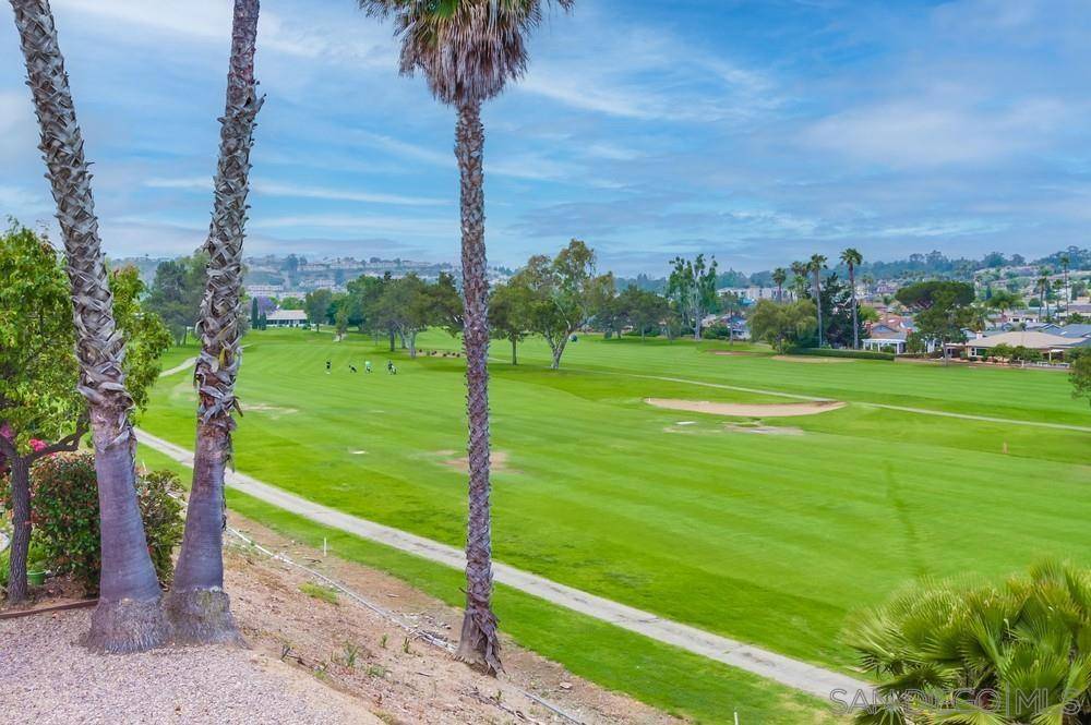 1976 Fairway Circle, San Marcos, CA 92078