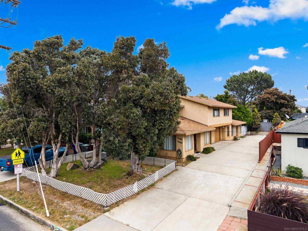Oceanside, CA 92054,1142 S Ditmar St