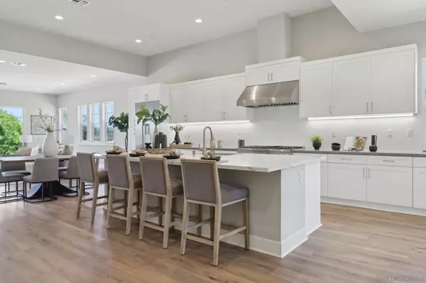 Poway, CA 92064,15123 Larchmont St
