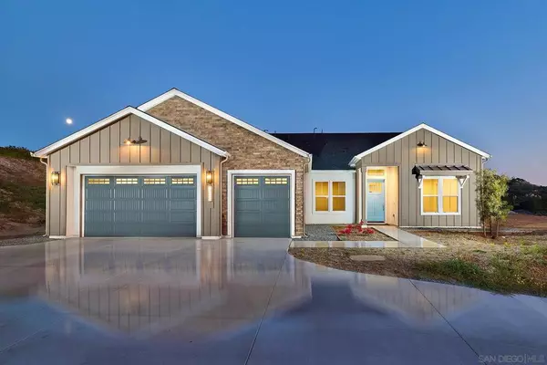 15123 Larchmont St, Poway, CA 92064