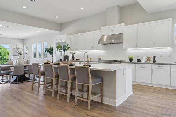 15123 Larchmont St, Poway, CA 92064