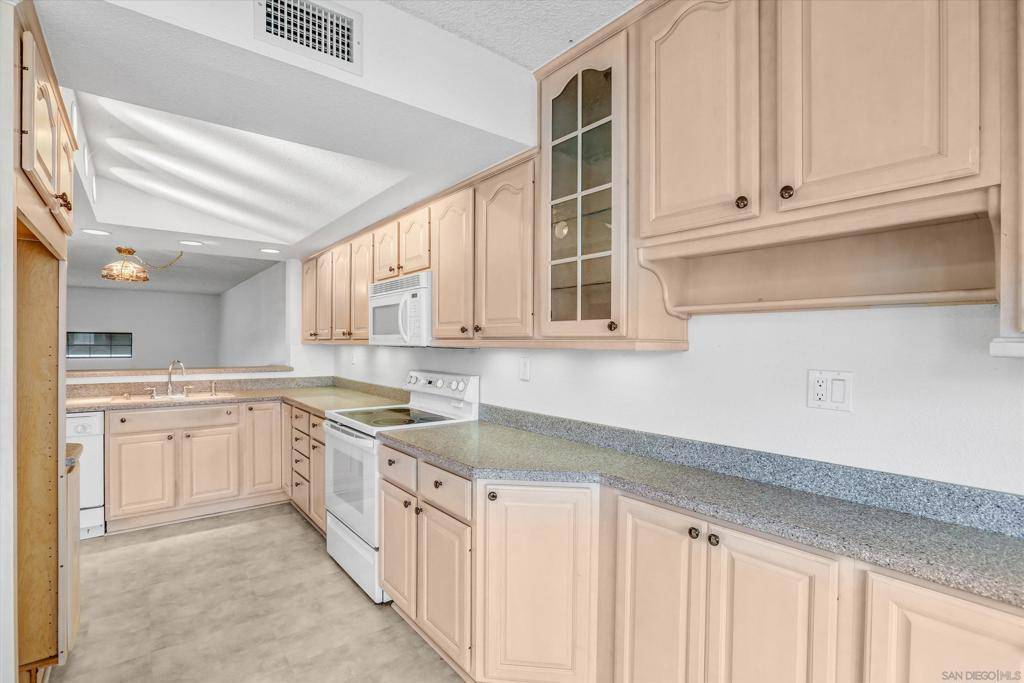San Diego, CA 92120,3631 Mission Mesa Way