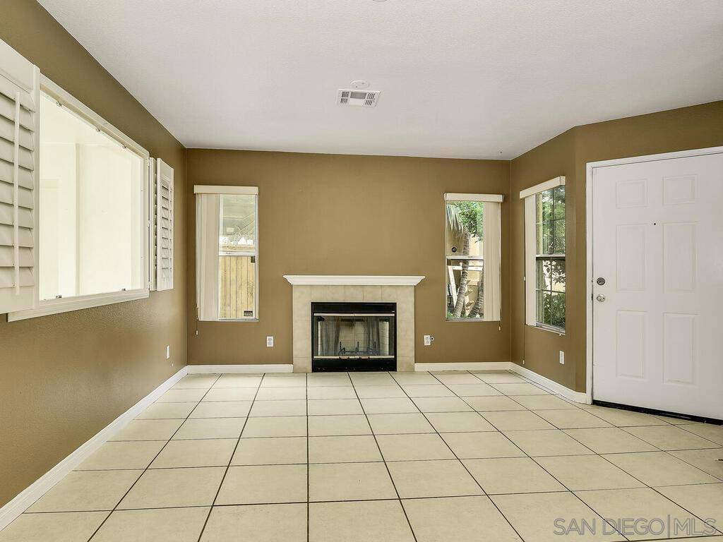 San Diego, CA 92173,3183 Glancy Drive