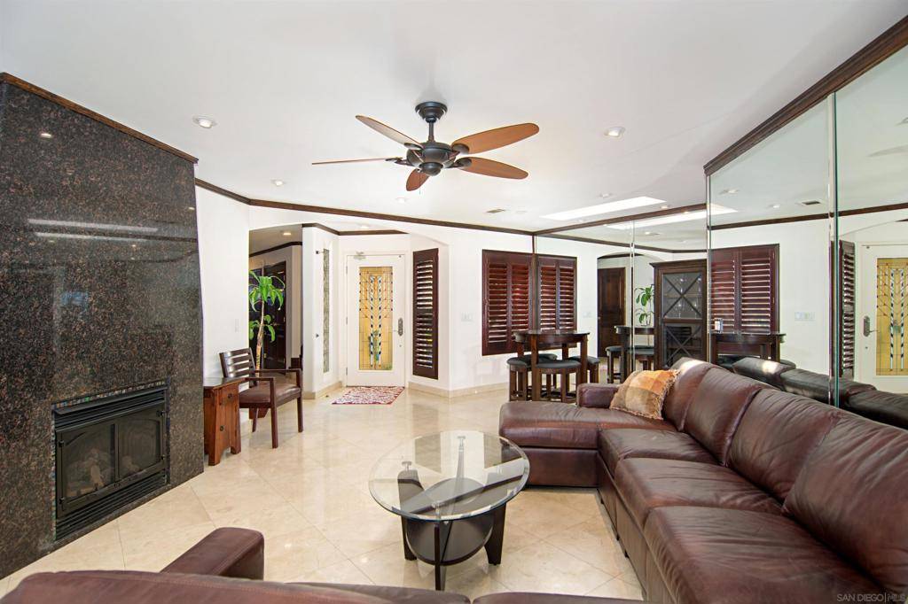 Coronado, CA 92118,20 S Cays Ct