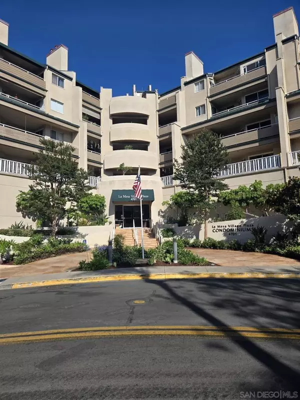 4701 Date #205, La Mesa, CA 91942