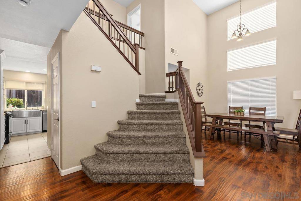 Chula Vista, CA 91910,894 Plaza Catalonia