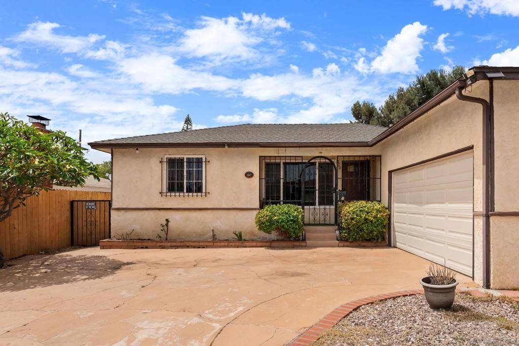 San Diego, CA 92139,5750 Roanoke St