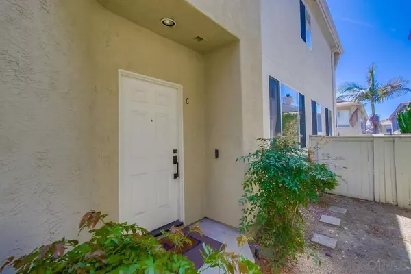 San Diego, CA 92131,11857 Spruce Run Drive #C
