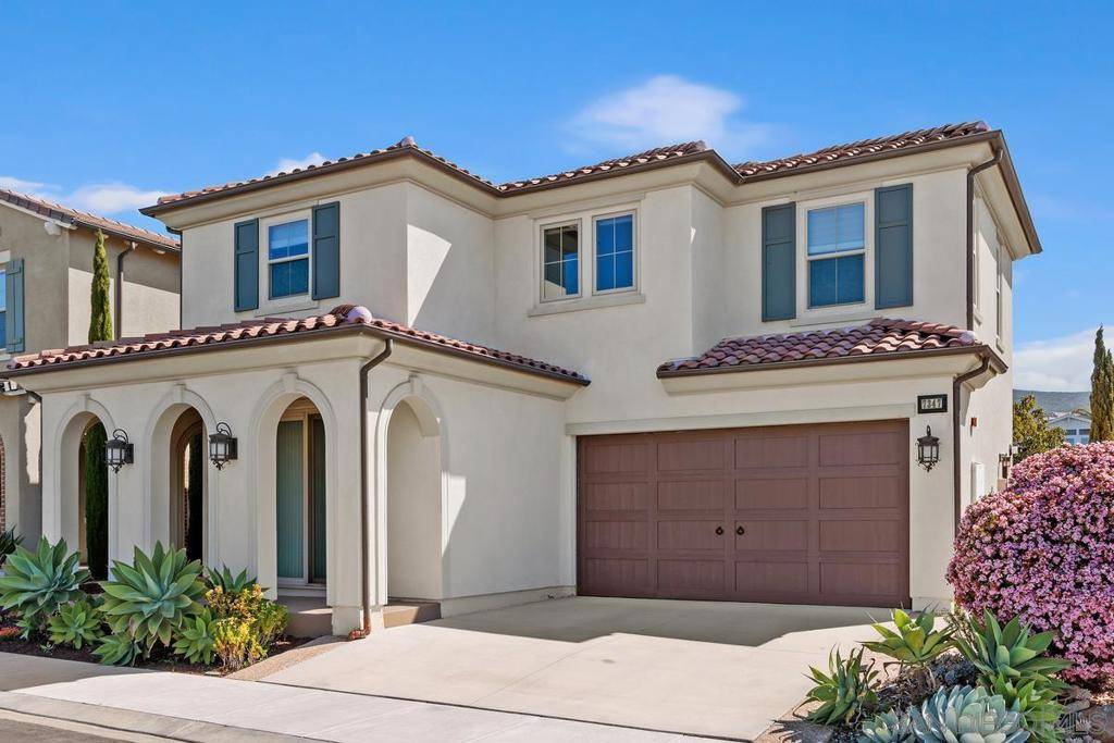 7347 Circulo Ronda, Carlsbad, CA 92009