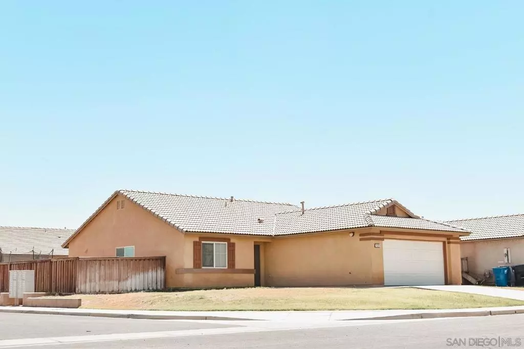 Calexico, CA 92231,1036 Playa Del Norte
