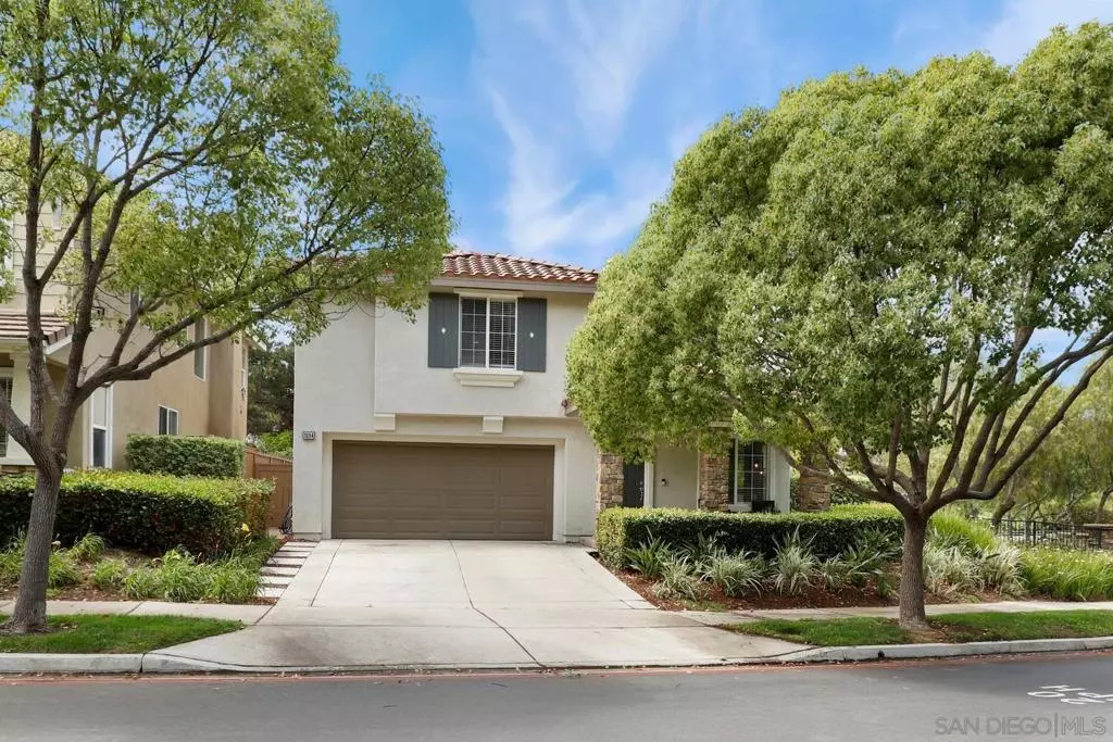 Vista, CA 92081,1694 Carriage Cir