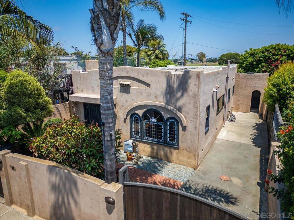 San Diego, CA 92107,4978 W Point Loma Blvd