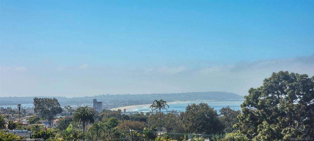 5643 Linda Rosa Ave, La Jolla, CA 92037