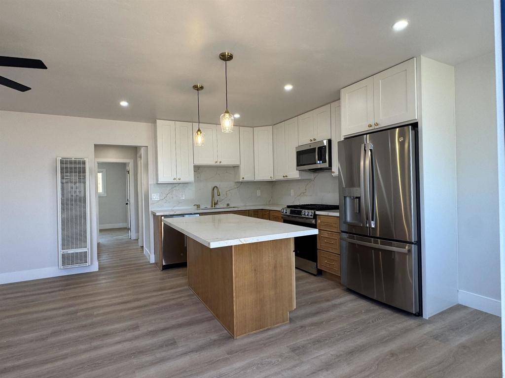 Imperial Beach, CA 91932,823 Georgia St