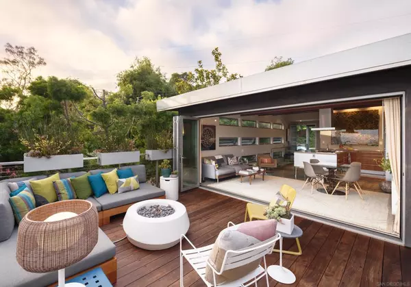 San Diego, CA 92103,3929 Pringle St