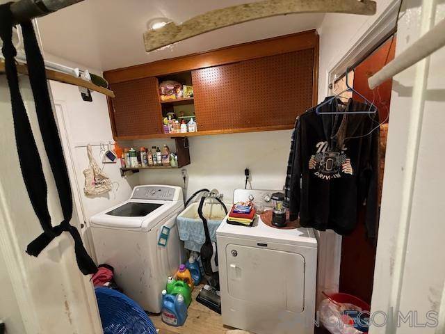 Van Nuys, CA 91401,14308 Miranda St