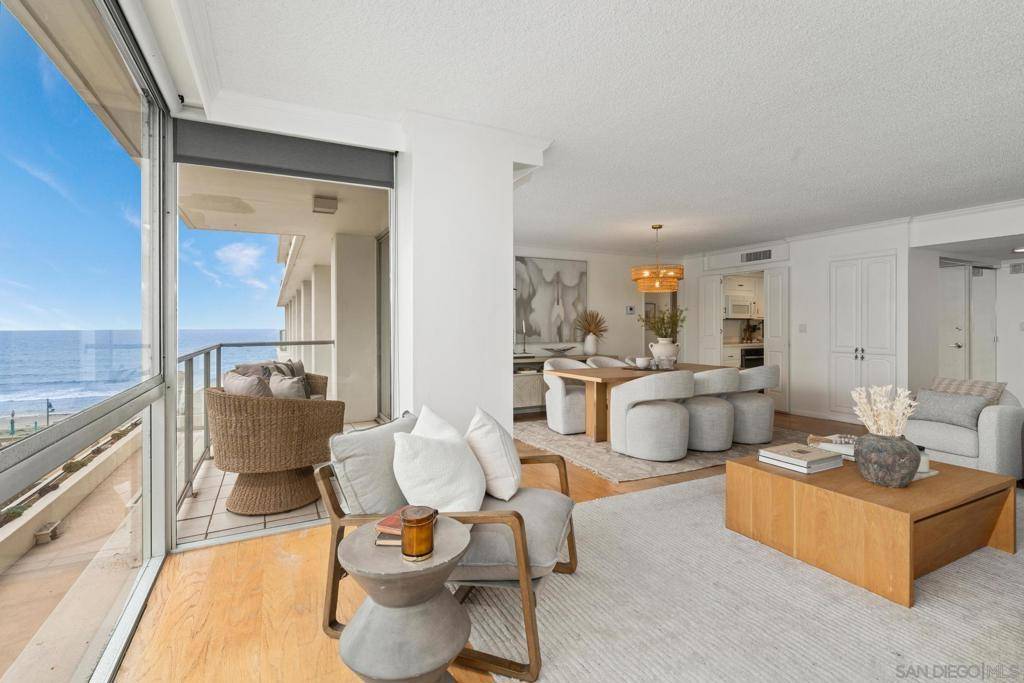 Coronado, CA 92118,1730 Avenida Del Mundo #310